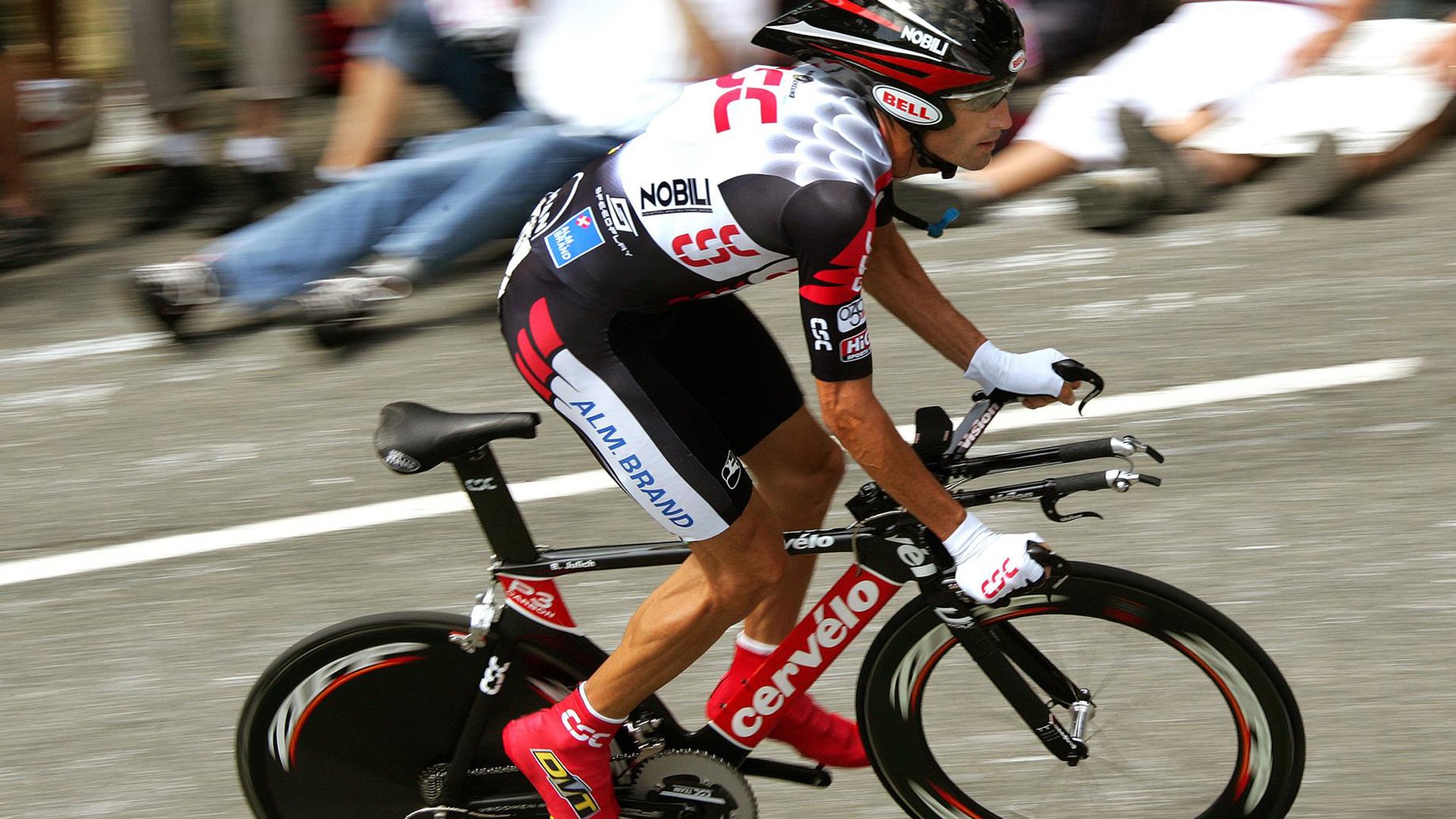 比赛现场：不同风格的球杆展示亮点纷呈，球杆测评